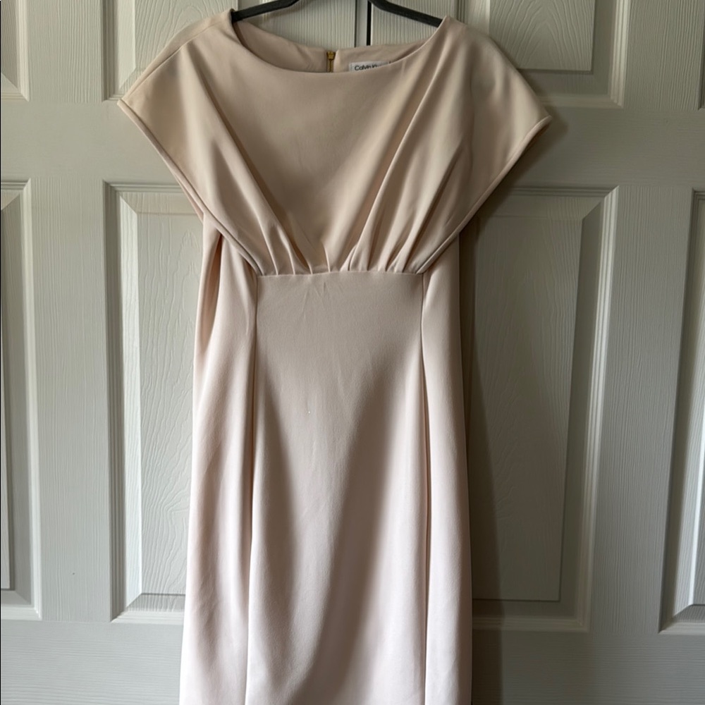 Calvin Klein light Peach/tan Pleated Sheath Dress with Dolman Sleeves